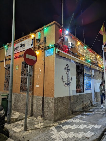 Marisquería Dique Sur en Melilla